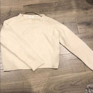 Women’s cropped sweater